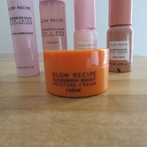 GLOW RECIPE - Set of 5 Mini/Deluxe Sample Sized Products - NWOT - Picture 4 of 8